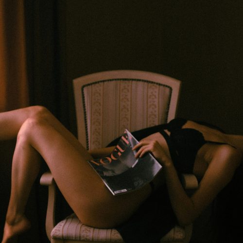 imagem02-faixarosa-acompanhantes-em-lins